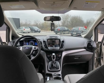 Бежевый Форд Си-Макс, объемом двигателя 2 л и пробегом 173 тыс. км за 10500 $, фото 6 на Automoto.ua