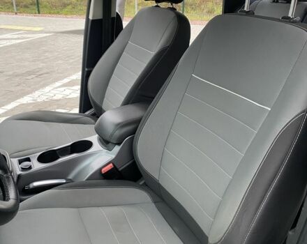 Бежевый Форд Си-Макс, объемом двигателя 2 л и пробегом 173 тыс. км за 10500 $, фото 7 на Automoto.ua