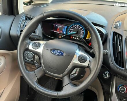 Бежевый Форд Си-Макс, объемом двигателя 2 л и пробегом 228 тыс. км за 15490 $, фото 24 на Automoto.ua