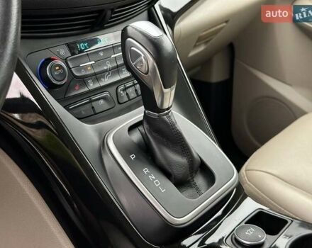 Бежевий Форд Сі-Макс, об'ємом двигуна 2 л та пробігом 167 тис. км за 14250 $, фото 75 на Automoto.ua