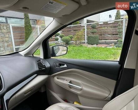 Бежевий Форд Сі-Макс, об'ємом двигуна 2 л та пробігом 167 тис. км за 14250 $, фото 67 на Automoto.ua