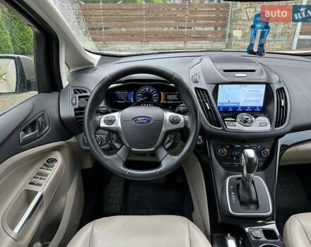 Бежевий Форд Сі-Макс, об'ємом двигуна 2 л та пробігом 167 тис. км за 14250 $, фото 44 на Automoto.ua