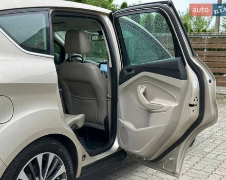 Бежевий Форд Сі-Макс, об'ємом двигуна 2 л та пробігом 167 тис. км за 14250 $, фото 51 на Automoto.ua