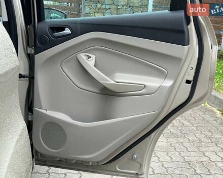 Бежевий Форд Сі-Макс, об'ємом двигуна 2 л та пробігом 167 тис. км за 14250 $, фото 52 на Automoto.ua