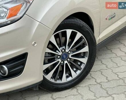 Бежевий Форд Сі-Макс, об'ємом двигуна 2 л та пробігом 167 тис. км за 14250 $, фото 10 на Automoto.ua