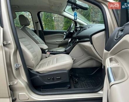 Бежевий Форд Сі-Макс, об'ємом двигуна 2 л та пробігом 167 тис. км за 14250 $, фото 46 на Automoto.ua