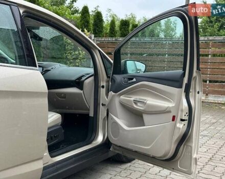Бежевий Форд Сі-Макс, об'ємом двигуна 2 л та пробігом 162 тис. км за 14250 $, фото 57 на Automoto.ua