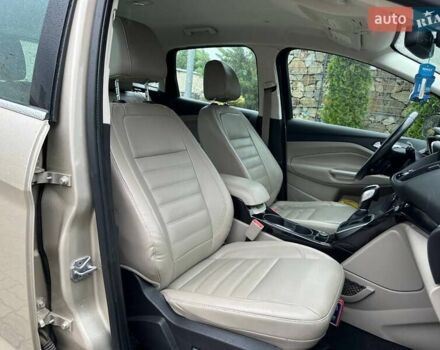 Бежевий Форд Сі-Макс, об'ємом двигуна 2 л та пробігом 167 тис. км за 14250 $, фото 40 на Automoto.ua