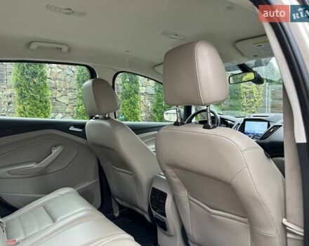 Бежевий Форд Сі-Макс, об'ємом двигуна 2 л та пробігом 167 тис. км за 14250 $, фото 53 на Automoto.ua