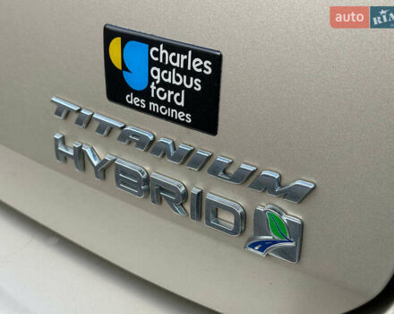 Бежевый Форд Си-Макс, объемом двигателя 2 л и пробегом 228 тыс. км за 15490 $, фото 17 на Automoto.ua