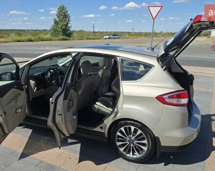 Бежевий Форд Сі-Макс, об'ємом двигуна 2 л та пробігом 228 тис. км за 14900 $, фото 2 на Automoto.ua