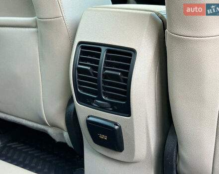 Бежевый Форд Си-Макс, объемом двигателя 2 л и пробегом 228 тыс. км за 15490 $, фото 21 на Automoto.ua