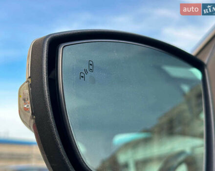 Бежевый Форд Си-Макс, объемом двигателя 2 л и пробегом 228 тыс. км за 15490 $, фото 8 на Automoto.ua