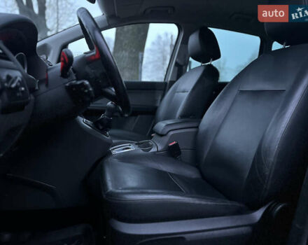 Чорний Форд Сі-Макс, об'ємом двигуна 2 л та пробігом 243 тис. км за 5500 $, фото 22 на Automoto.ua