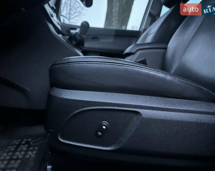 Чорний Форд Сі-Макс, об'ємом двигуна 2 л та пробігом 243 тис. км за 5500 $, фото 27 на Automoto.ua