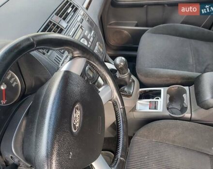 Черный Форд Си-Макс, объемом двигателя 2 л и пробегом 250 тыс. км за 4200 $, фото 9 на Automoto.ua