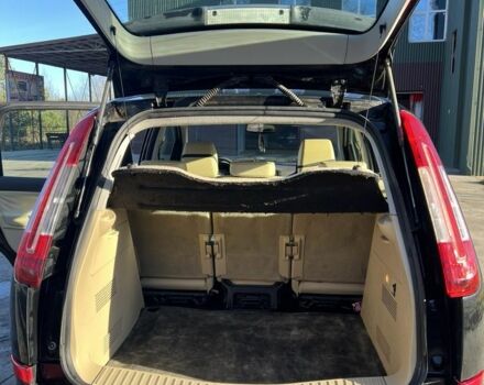 Чорний Форд Сі-Макс, об'ємом двигуна 2 л та пробігом 318 тис. км за 5500 $, фото 3 на Automoto.ua