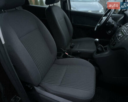 Черный Форд Си-Макс, объемом двигателя 1.6 л и пробегом 208 тыс. км за 5200 $, фото 37 на Automoto.ua