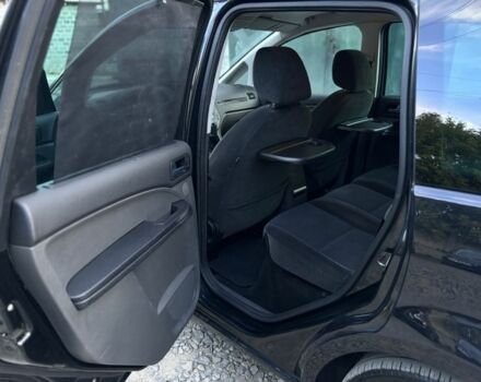 Черный Форд Си-Макс, объемом двигателя 2 л и пробегом 380 тыс. км за 3100 $, фото 4 на Automoto.ua