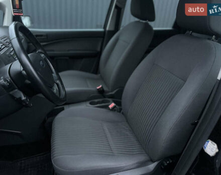 Черный Форд Си-Макс, объемом двигателя 1.6 л и пробегом 208 тыс. км за 5200 $, фото 21 на Automoto.ua