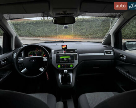 Черный Форд Си-Макс, объемом двигателя 1.6 л и пробегом 258 тыс. км за 5300 $, фото 13 на Automoto.ua