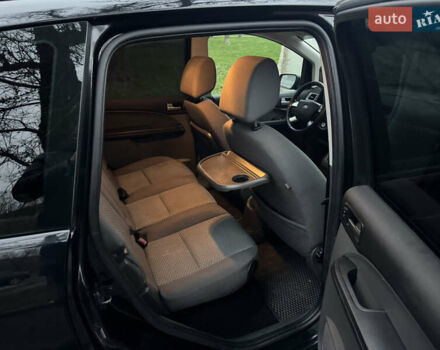 Черный Форд Си-Макс, объемом двигателя 1.6 л и пробегом 258 тыс. км за 5300 $, фото 15 на Automoto.ua