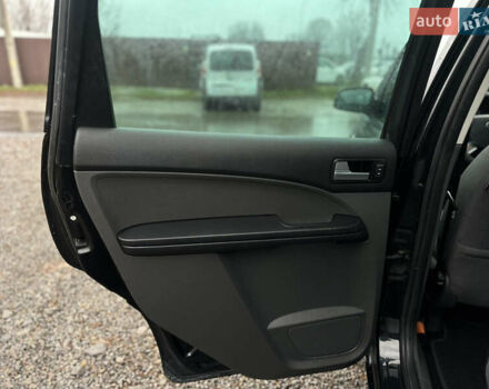 Чорний Форд Сі-Макс, об'ємом двигуна 1.8 л та пробігом 260 тис. км за 5000 $, фото 28 на Automoto.ua