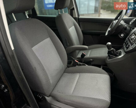 Чорний Форд Сі-Макс, об'ємом двигуна 1.8 л та пробігом 260 тис. км за 5000 $, фото 37 на Automoto.ua