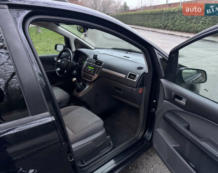 Черный Форд Си-Макс, объемом двигателя 1.6 л и пробегом 258 тыс. км за 5300 $, фото 14 на Automoto.ua