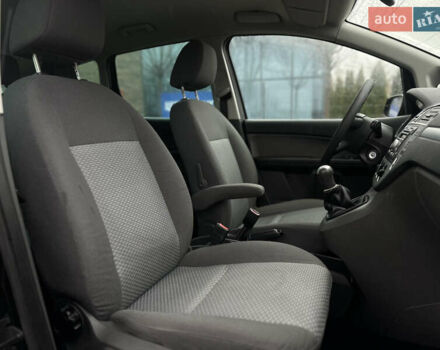 Чорний Форд Сі-Макс, об'ємом двигуна 1.8 л та пробігом 260 тис. км за 5000 $, фото 36 на Automoto.ua