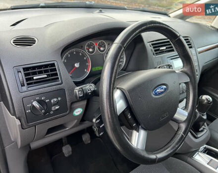 Форд Сі-Макс 2007 у Хороле на Automoto.ua Чорний Форд Сі-Макс, об'ємом двигуна 1.8 л та пробігом 183 тис. км за 5700 $, фото 24 на Automoto.ua