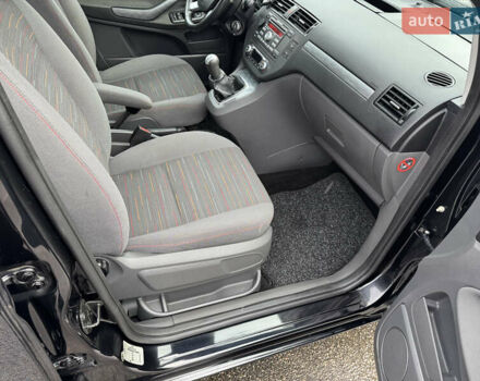 Черный Форд Си-Макс, объемом двигателя 1.8 л и пробегом 186 тыс. км за 6200 $, фото 27 на Automoto.ua