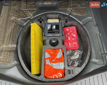 Черный Форд Си-Макс, объемом двигателя 1.8 л и пробегом 186 тыс. км за 6200 $, фото 25 на Automoto.ua