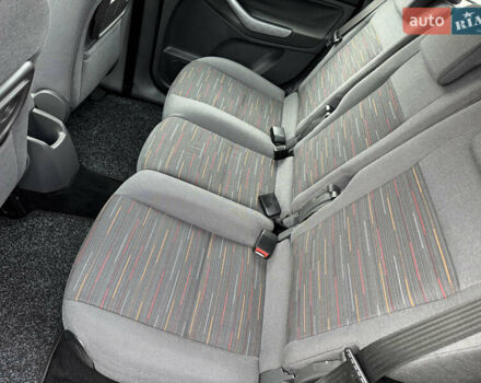 Черный Форд Си-Макс, объемом двигателя 1.8 л и пробегом 186 тыс. км за 6200 $, фото 22 на Automoto.ua