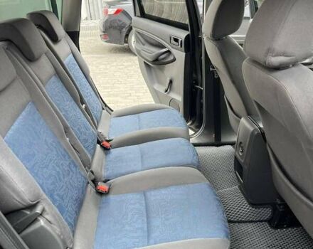 Черный Форд Си-Макс, объемом двигателя 1.6 л и пробегом 200 тыс. км за 6100 $, фото 8 на Automoto.ua