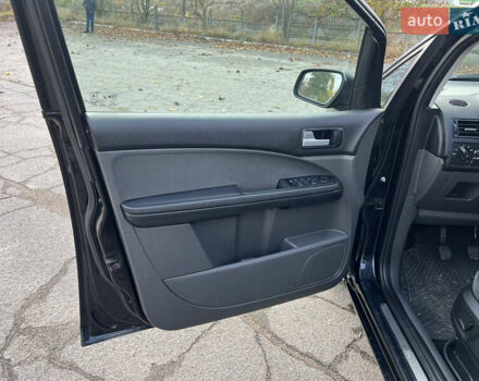 Форд Сі-Макс 2007 у Хороле на Automoto.ua Чорний Форд Сі-Макс, об'ємом двигуна 1.8 л та пробігом 183 тис. км за 5700 $, фото 21 на Automoto.ua