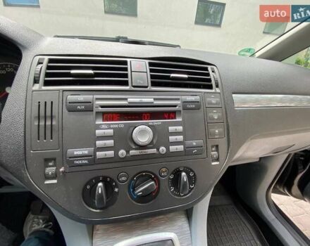 Черный Форд Си-Макс, объемом двигателя 1.6 л и пробегом 302 тыс. км за 4550 $, фото 46 на Automoto.ua