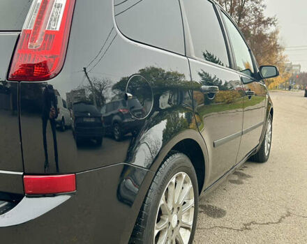 Черный Форд Си-Макс, объемом двигателя 1.8 л и пробегом 253 тыс. км за 5150 $, фото 16 на Automoto.ua