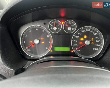 Чорний Форд Сі-Макс, об'ємом двигуна 1.8 л та пробігом 183 тис. км за 5700 $, фото 16 на Automoto.ua