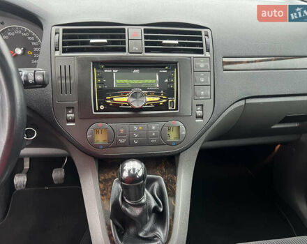 Чорний Форд Сі-Макс, об'ємом двигуна 1.8 л та пробігом 183 тис. км за 5700 $, фото 17 на Automoto.ua