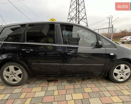 Черный Форд Си-Макс, объемом двигателя 1.56 л и пробегом 251 тыс. км за 5700 $, фото 7 на Automoto.ua