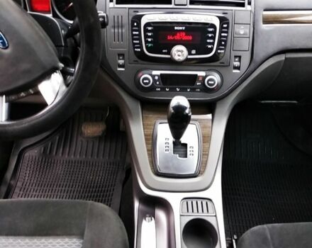 Черный Форд Си-Макс, объемом двигателя 2 л и пробегом 220 тыс. км за 4500 $, фото 2 на Automoto.ua