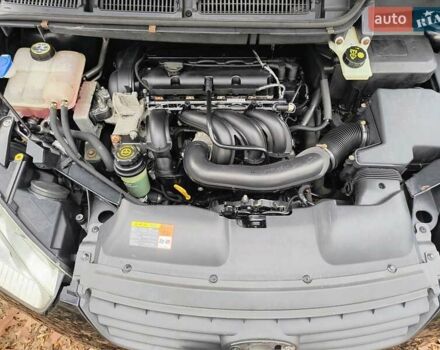 Черный Форд Си-Макс, объемом двигателя 1.6 л и пробегом 231 тыс. км за 5350 $, фото 9 на Automoto.ua