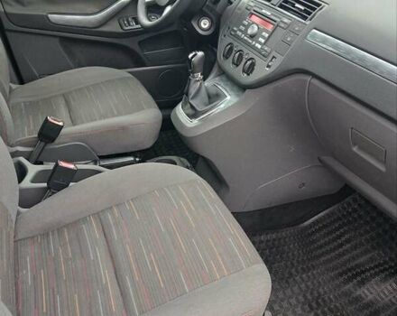 Черный Форд Си-Макс, объемом двигателя 1.6 л и пробегом 250 тыс. км за 5600 $, фото 11 на Automoto.ua