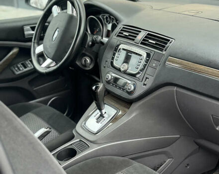 Черный Форд Си-Макс, объемом двигателя 2 л и пробегом 220 тыс. км за 5450 $, фото 62 на Automoto.ua