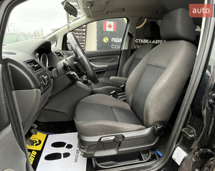 Черный Форд Си-Макс, объемом двигателя 1.56 л и пробегом 251 тыс. км за 5700 $, фото 8 на Automoto.ua