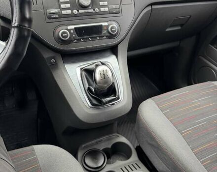 Форд Сі-Макс 2008 у Києві на Automoto.ua Чорний Форд Сі-Макс, об'ємом двигуна 1.8 л та пробігом 193 тис. км за 5700 $, фото 15 на Automoto.ua