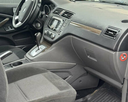 Черный Форд Си-Макс, объемом двигателя 2 л и пробегом 220 тыс. км за 5450 $, фото 69 на Automoto.ua