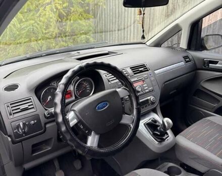 Форд Сі-Макс 2008 у Києві на Automoto.ua Чорний Форд Сі-Макс, об'ємом двигуна 1.8 л та пробігом 193 тис. км за 5700 $, фото 9 на Automoto.ua