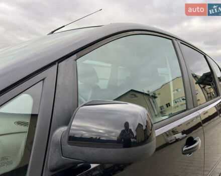 Чорний Форд Сі-Макс, об'ємом двигуна 1.8 л та пробігом 210 тис. км за 5650 $, фото 48 на Automoto.ua